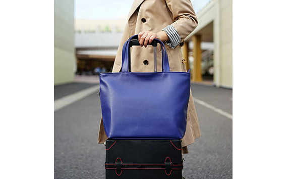 PVCレザーキャリーオンバッグ「with」（オレンジ）