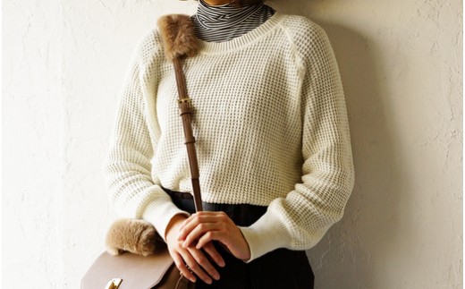 バッグの持ち手をオシャレにするファーハンドル2個セット（ベージュ）