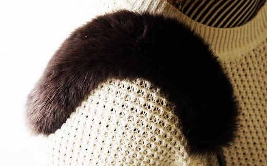 バッグの持ち手をオシャレにするファーハンドル2個セット（チャコールグレー）