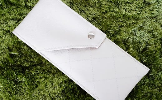 上質な日本製メガネケース「KAGULA」　Mサイズ（ホワイト）