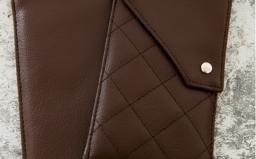 上質な日本製メガネケース「KAGULA」　Mサイズ（ブラウン）