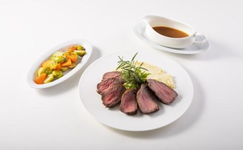 スペシャル ローストビーフ 2人前 牛肉 機内食　【 お肉 牛 肉 ヒレ 惣菜 おかず メインディッシュ 】