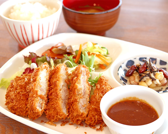 カフェ＆リストランテとっチーノ　ペアランチ招待券