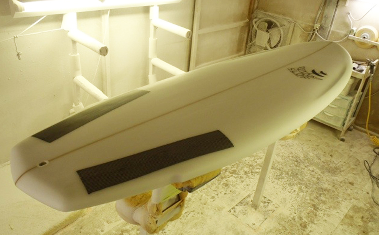 【SLOF SURF DESIGNS】鴨川発！フルオーダー サーフボード １本《ロング》　[0660-0001] ロング