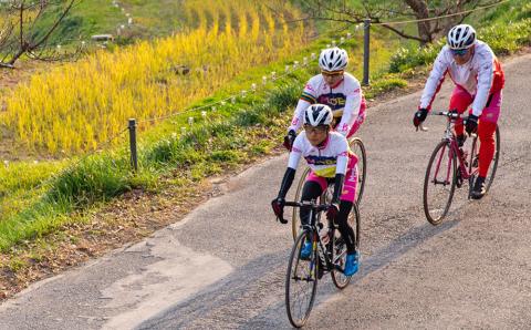 【自転車ロードレースチームMOPS】ロードバイクトレーニング体験 中級コース5時間1名×3回 [0075-0002] 中級コース５時間×３回