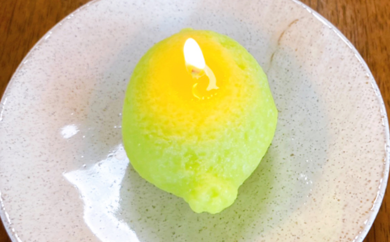 【数量限定】鴨川レモン 手づくりアロマキャンドル 1個 ＆ アロマオイル5ml　[0010-0222] グリーンイエロー