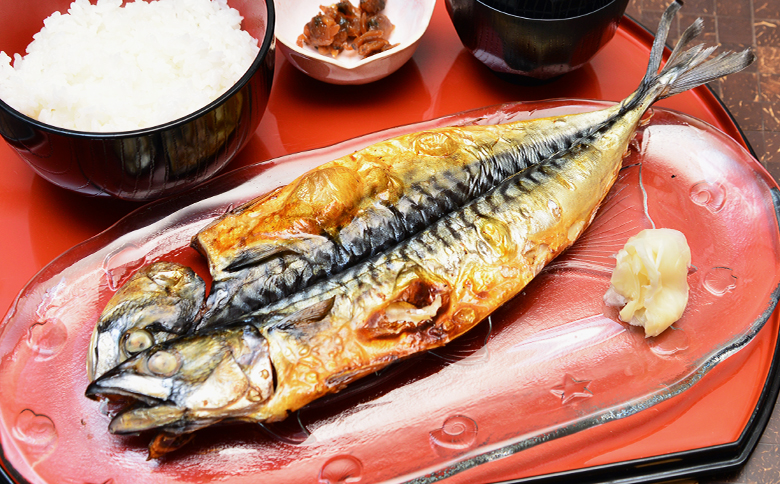 【極味のひもの】脂の乗った『とろさば・とろあじ』干物 各３枚 選べる定期便３カ月《毎月》　[0043-0002] 毎月３回