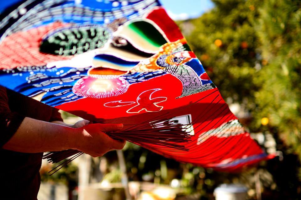 千葉県指定伝統的工芸品「萬祝染」額 六つ切りサイズ（日の出鶴）[0026-0009] 日の出鶴