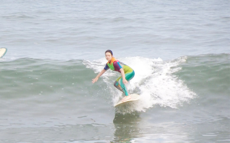 【MW SURF SHOP】渡辺将人プロのサーフスクール & レッスン ２時間　[0030-0114]