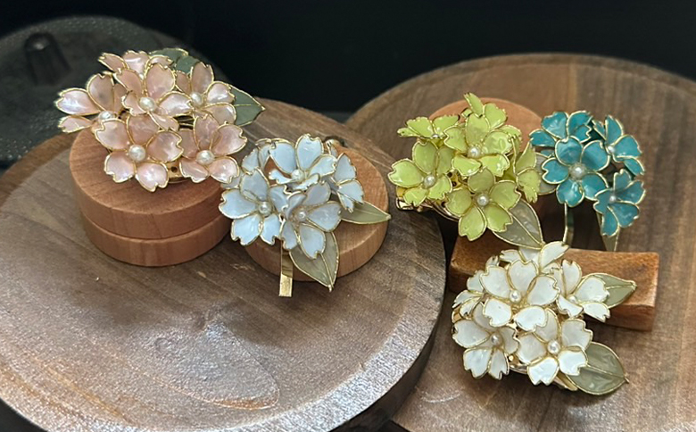 【華かんざし あゆ吉】ディップアート『桜の華かざり（ポニーフック）』１個　[0010-0357] ポニーフック