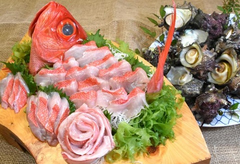 [日時指定必須]金目鯛しゃぶしゃぶ６人前・サザエ５個セット [0030-0051]