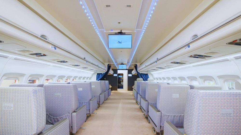 フライトシミュレーターでパイロット体験（1~4名）