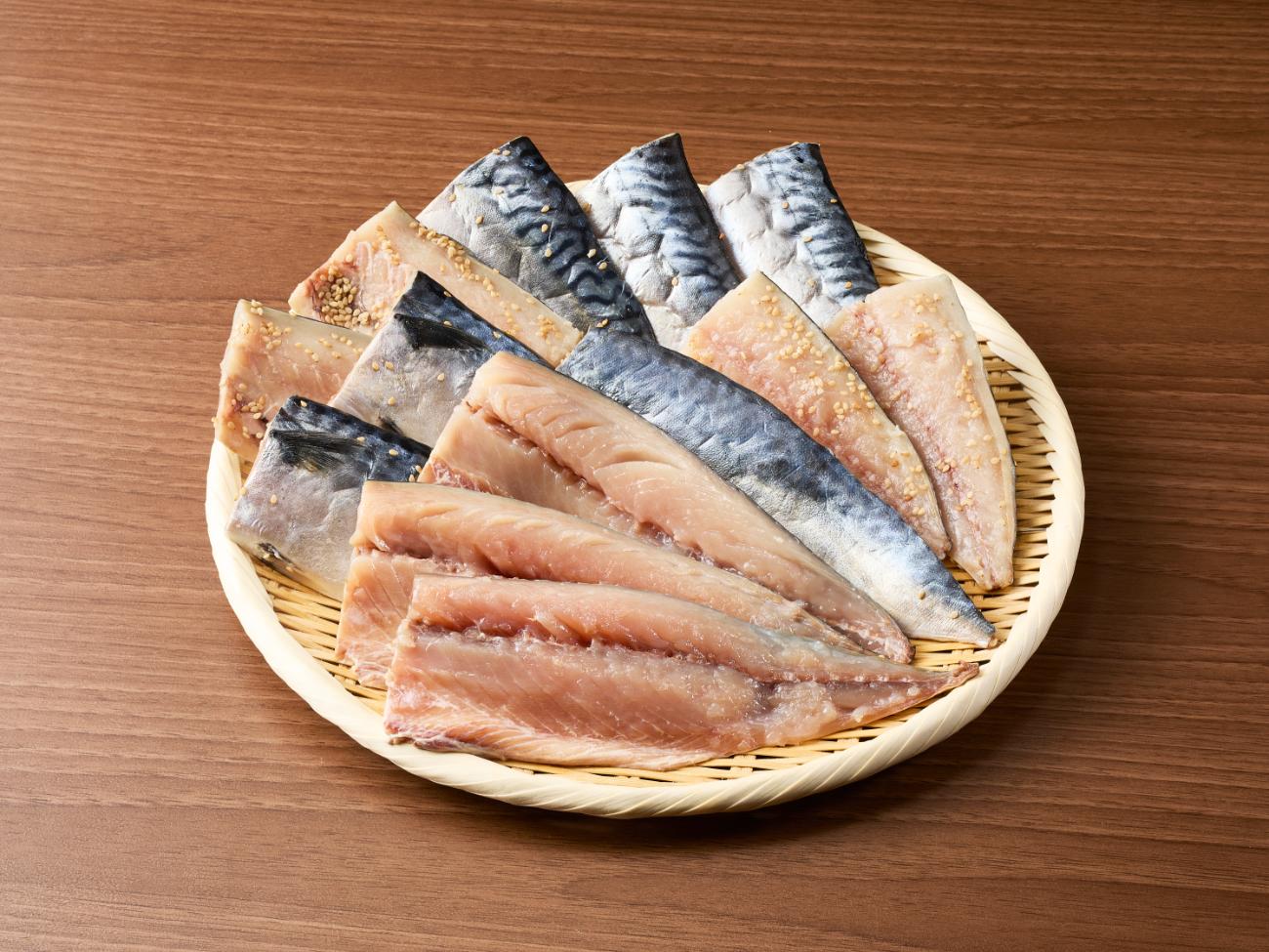 さば詰合せセット（脂ののったさば一夜干3切180g×3パック・国産さば一夜干し（骨とり）2枚160g×2パック） mi0050-0004