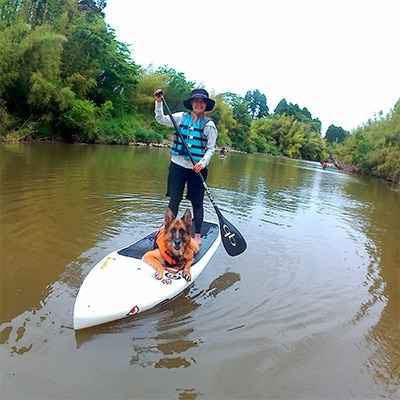 ワンちゃんと一緒にSUPリバークルーズ体験(2名様+犬1匹)
