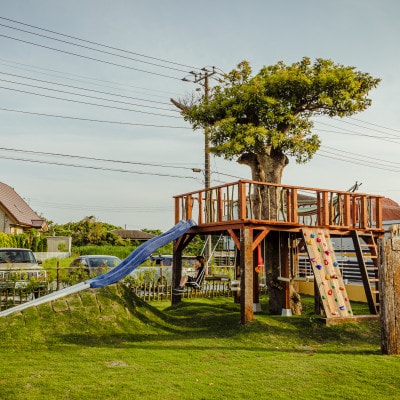 一日一組一棟貸切の宿IsumiNeverLandの宿泊券(2名様分、BBQ券付き、 ペット可)