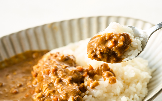 美味安心キーマカレーレトルト　1人前180g×7個