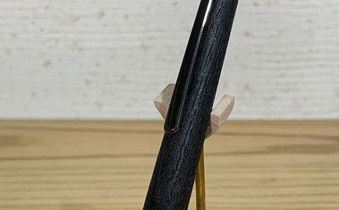 欅材のボールペン（千葉県産材）憲法黒色 AO011