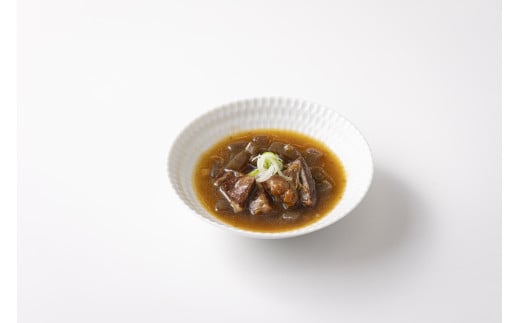 ご飯が進む！神崎町産しょうゆ糀で牛すじ肉とこんにゃくを甘辛く煮込んだ「しょうゆ糀DEぼっかけ（5個）」（神崎町発酵スイーツ・フードコレクション 神戸名物「ぼっかけ」）[010-a078]【千葉県神崎町ふるさと納税】