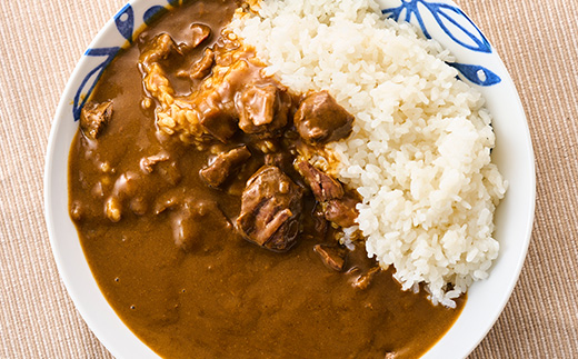 ご飯にはやっぱりカレー!「多古米コシヒカリ2kg」と「せんば牛カレー200g×5」セット【配送不可地域：離島】