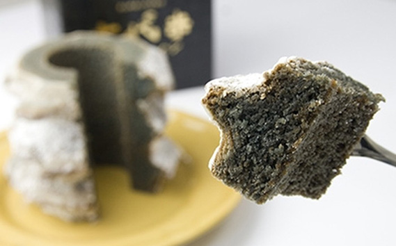 古代米バウムクーヘン