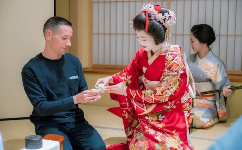 コーディネーター付で安心！浅草花街でお座敷体験プログラム利用クーポン券【150,000円分】