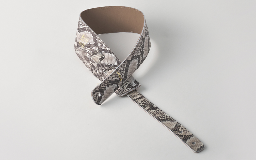 AQUBE MUSIC PRODUCTS ギターストラップ　プリンテッド パイソン ［ S ］(裏面カラー：スムースベージュ) スムースベージュ S