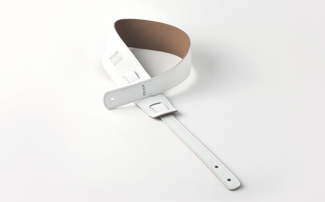 AQUBE MUSIC PRODUCTS ギターストラップ　シュリンク ホワイト ［ L ］(裏面カラー：スムースベージュ) スムースベージュ L