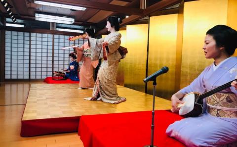 奥浅草の名料亭で浅草芸者とお座敷遊び(4名様参加）