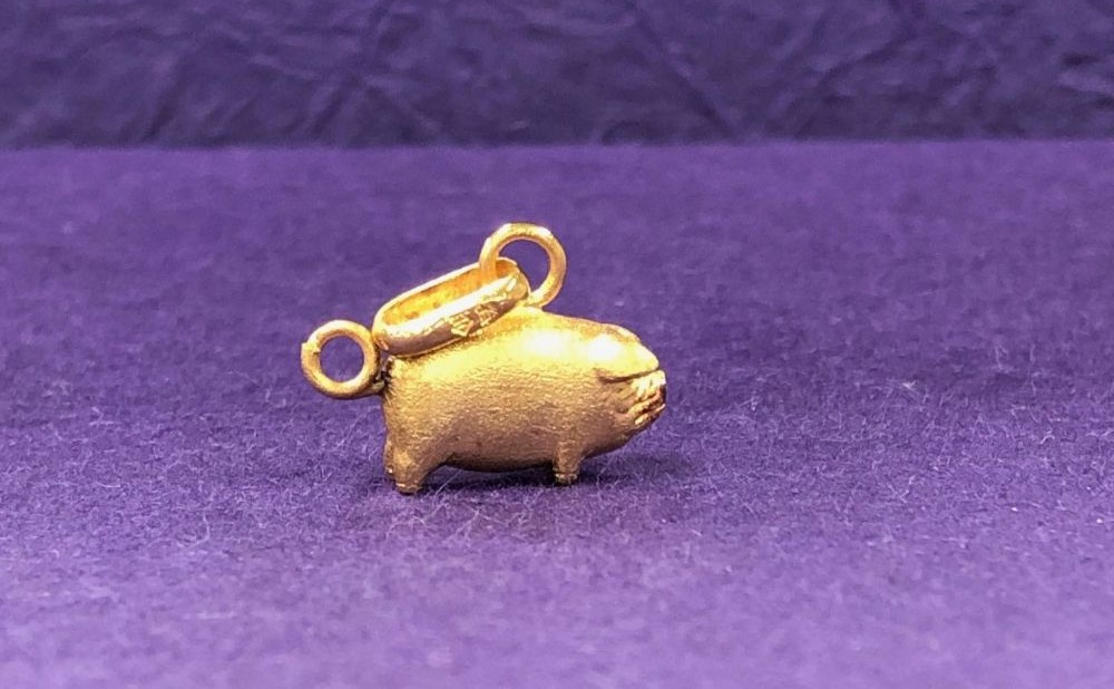 [K24] 純金製根付 とんとん拍子