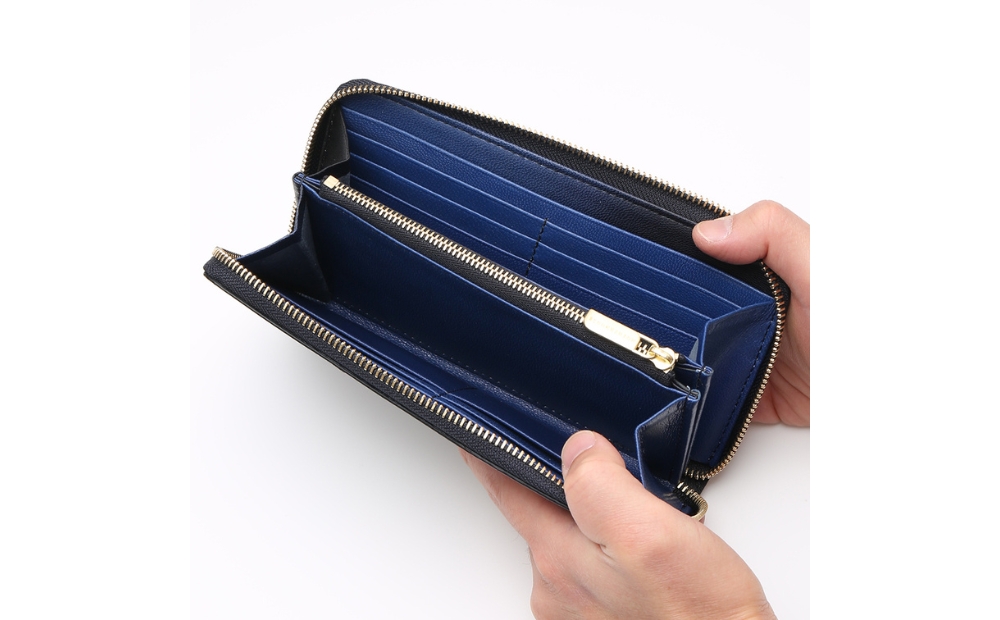 イロドリ ラウンド ロング ウォレット (カラー：フユヨイ) フユヨイ