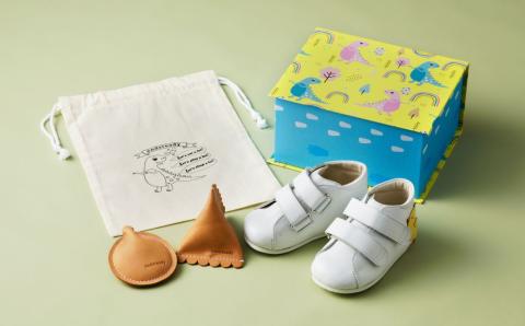 ちいくっく®〈あるく機能が目覚めるくつ〉(サイズ：13.0cm、柄：カエルさん＆おたまじゃくしちゃん) 13.0cm