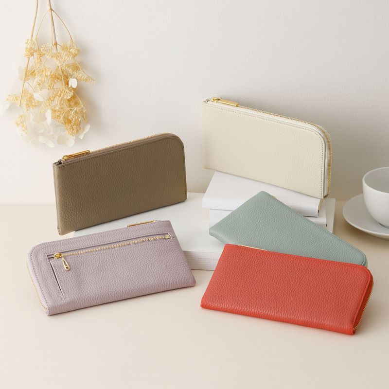 【牛革】レディース長財布 [Lファスナー]（カラー：パープル） パープル