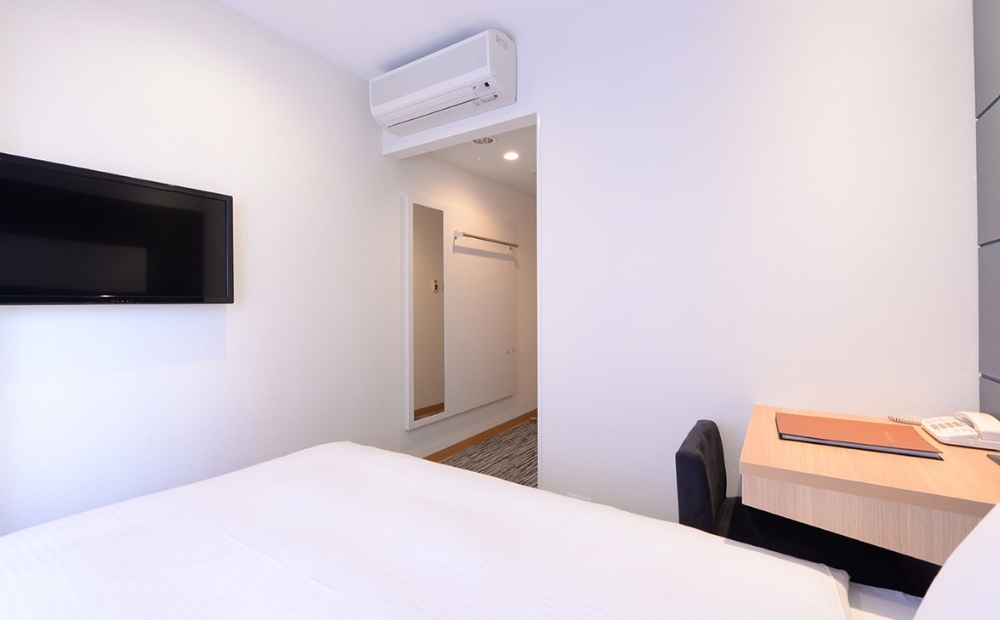 【ベッセルイン上野入谷駅前】スタンダードシングルルーム宿泊券 1泊1名様〈マグロ食べ放題！朝食付〉