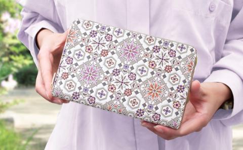 【浅草文庫】お薬手帳ポーチ〈花菱柄〉(カラー：トキ（オレンジ系）) トキ（オレンジ系）