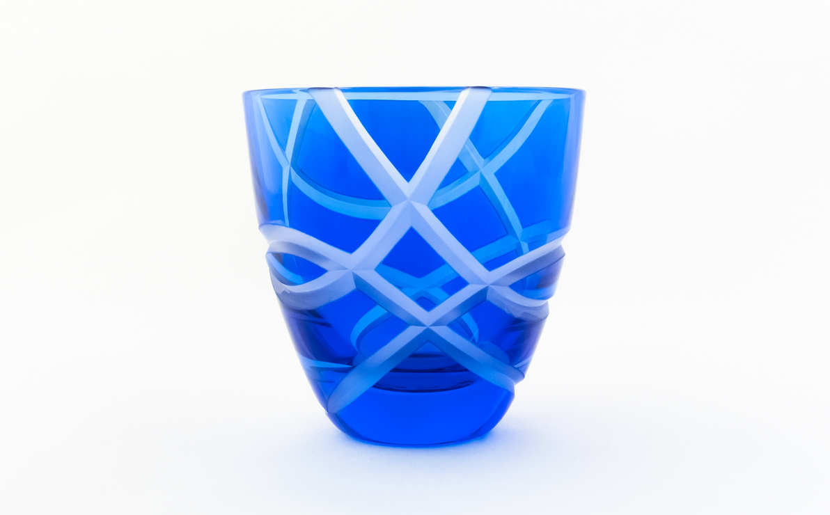 浅草切子 KANA KURITA「ぐい呑み 結 青藍」木箱入り 青藍