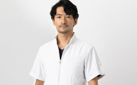 レピウスの白衣 【メンズ】 スタンドカラーZIP ショートジャケット [半袖] ストレッチ素材 / ネーム刺繍付き(サイズ：46サイズ) 46サイズ