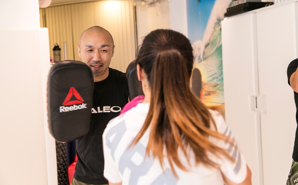 キックボクシングパーソナルトレーニング＆プロテインスムージー付[HALEO DAIKANYAMA / CrossFit DAIKANYAMA]