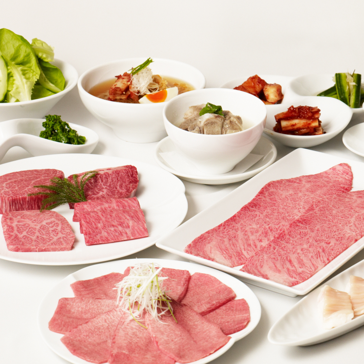 【渋谷区ふるさと納税限定】焼肉チャンピオン 『１ドリンク付きランチコースペアお食事券』 【098025】