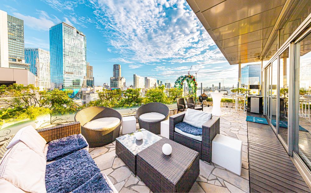 ザ・レギャン・トーキョー ディナー貸切テラス付個室演出系フレンチお食事券（10名様分）