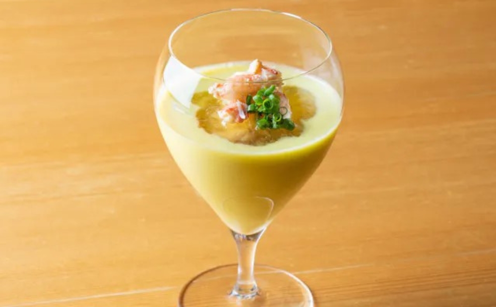 【鮨 くりや川】夜のおまかせコース18品とプレミアム日本酒ペアリング4杯＜1名様分＞（ぐるなびセレクション）