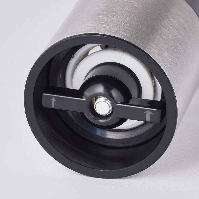 〈Russell Hobbs〉 電動ミル　ソルト&ペッパー　ミニ　シルバー 【223001】