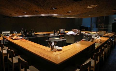 【falo ファロ】≪ディナー≫おまかせコース　2名様分（ぐるなびセレクション） 【125023】