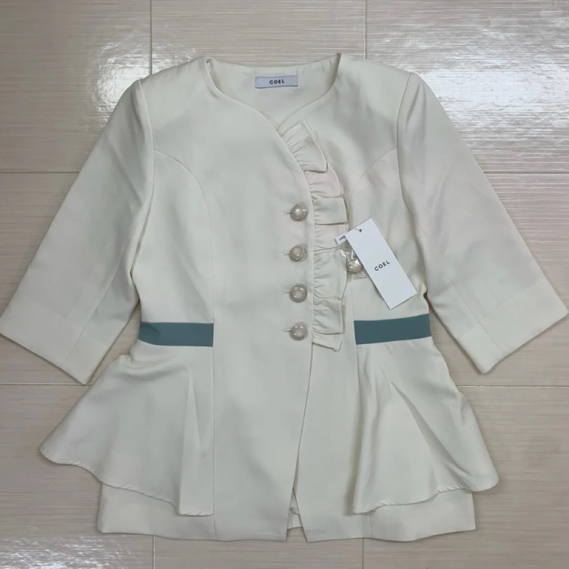 COEL×JapanHerbalEstheticAssociationコラボ・シャンパンホワイトカラー・おしゃれ着エステ用ユニフォーム・フリル付き韓国人気ジャケット 【189001】