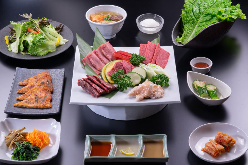 モランボン本店　お食事券　焼肉コース「匠」２名様分 焼肉コース「匠」２名様分