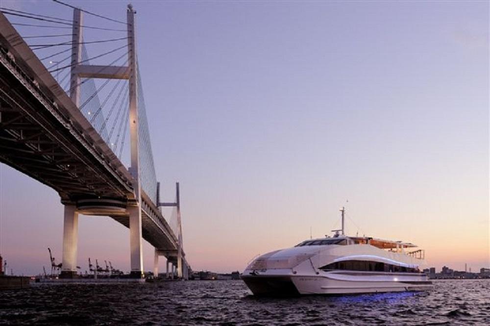 赤レンガcafeクルーズ　ペアご利用券