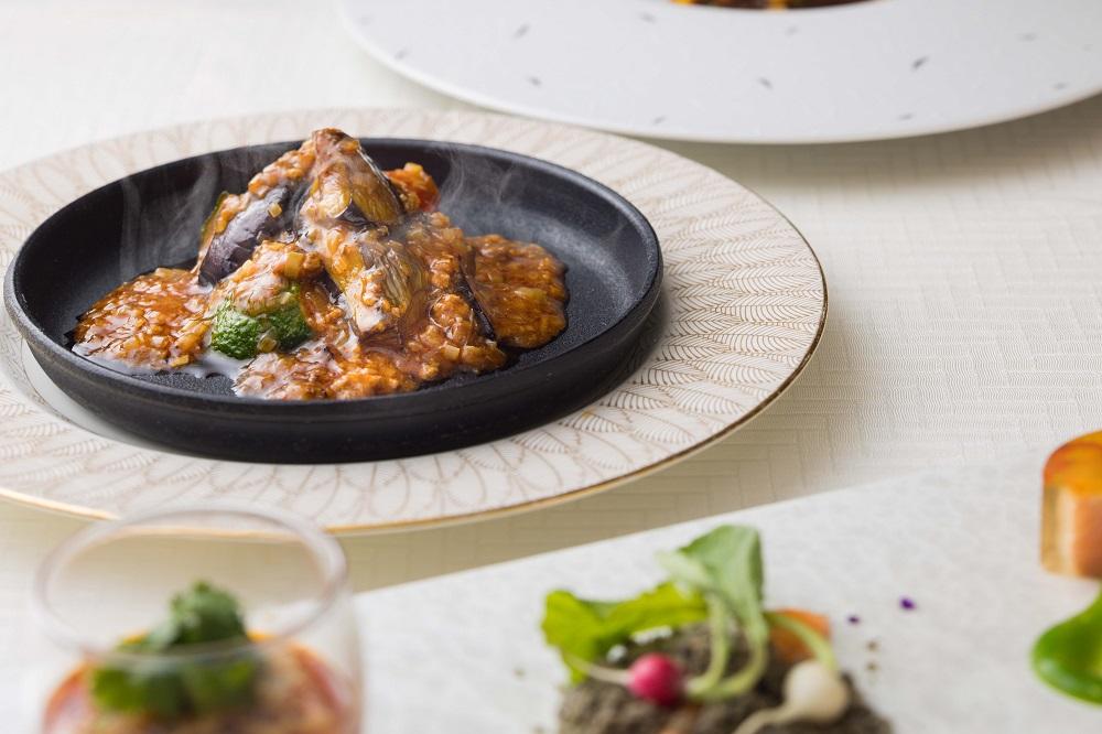 横浜ベイホテル東急　中国料理「スーツァンレストラン陳」ランチペアご招待券（ウェルカムドリンク付き）|ホテル＆リゾート ホテル 横浜