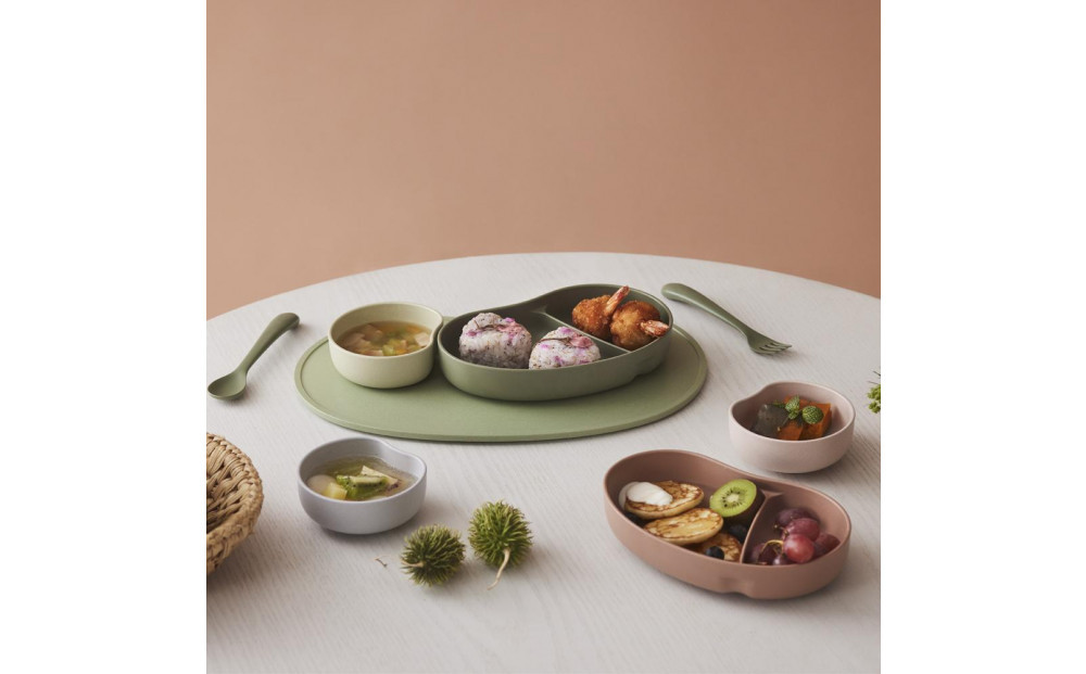 SUCSUCギフトセット4pcs GR（仕切りプレート、ミニボウル、トレイ、カトラリーセット（スプーン＆フォーク））