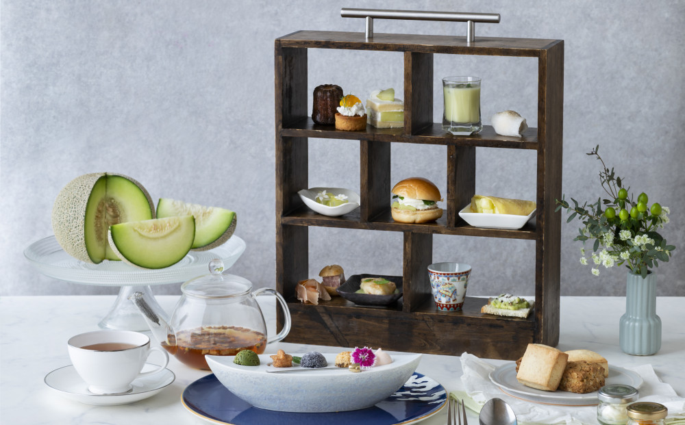 【Unico Polo Afternoon】季節のフルーツのアフタヌーン＋カフェフリーフロー　ペアチケット【三井ガーデンホテル横浜みなとみらいプレミア　20階】