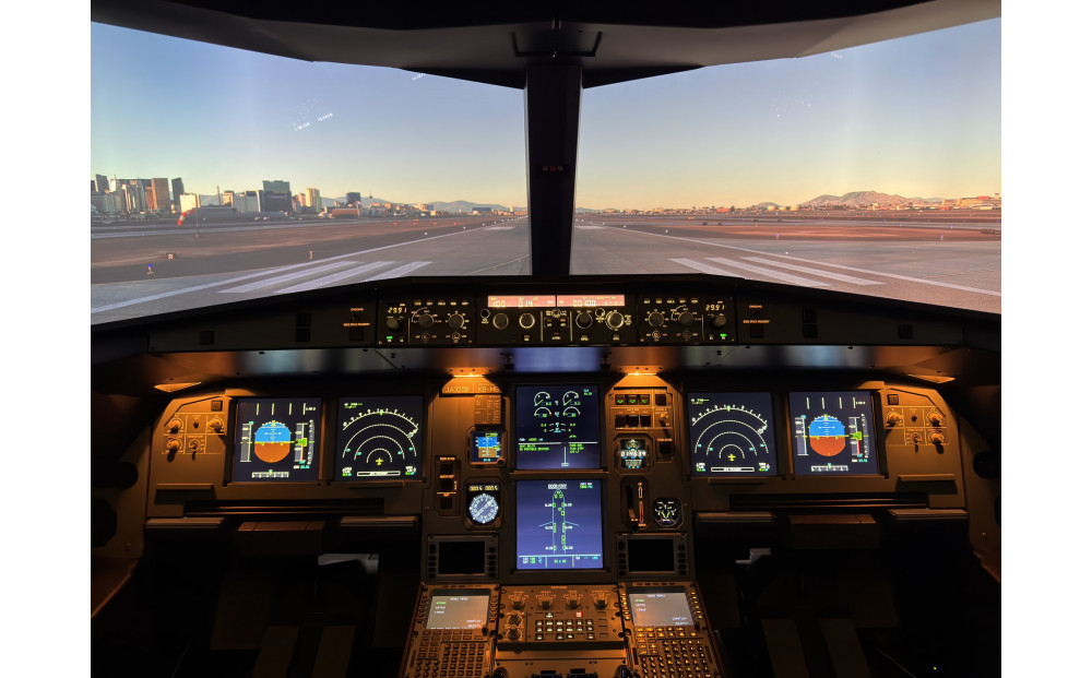 A320フライトシミュレーター90分操縦体験