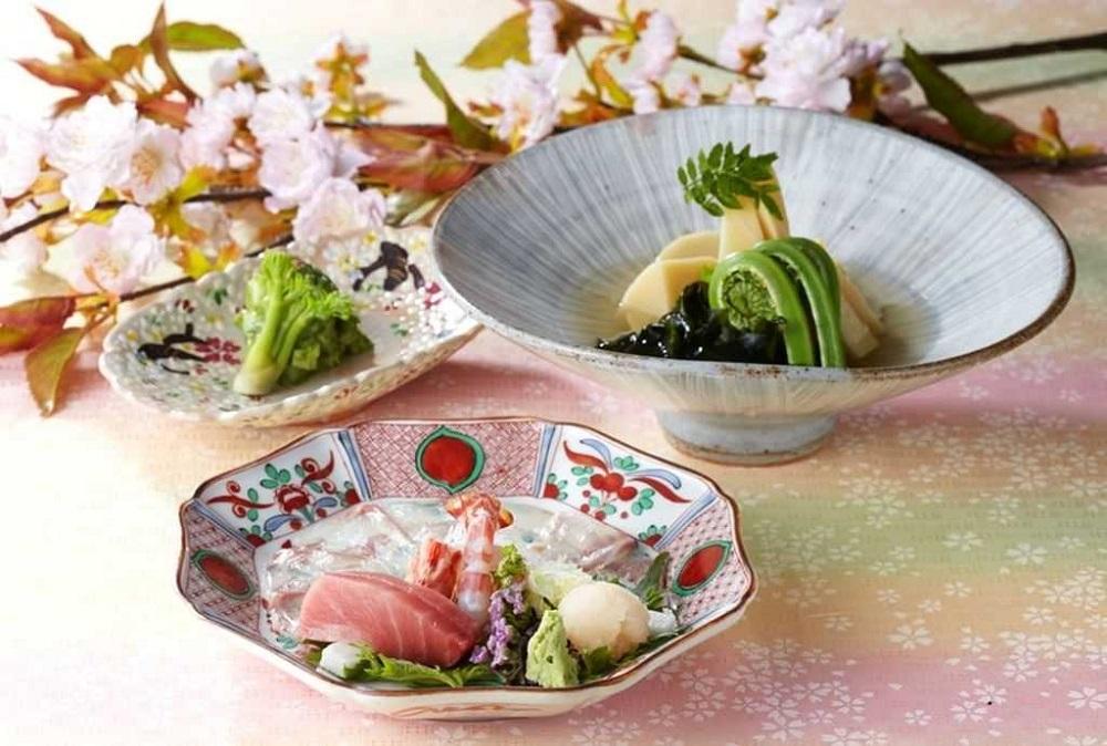 ペアディナーお食事券1枚＜熊魚菴たん熊北店　横浜ホテルニューグランド店＞